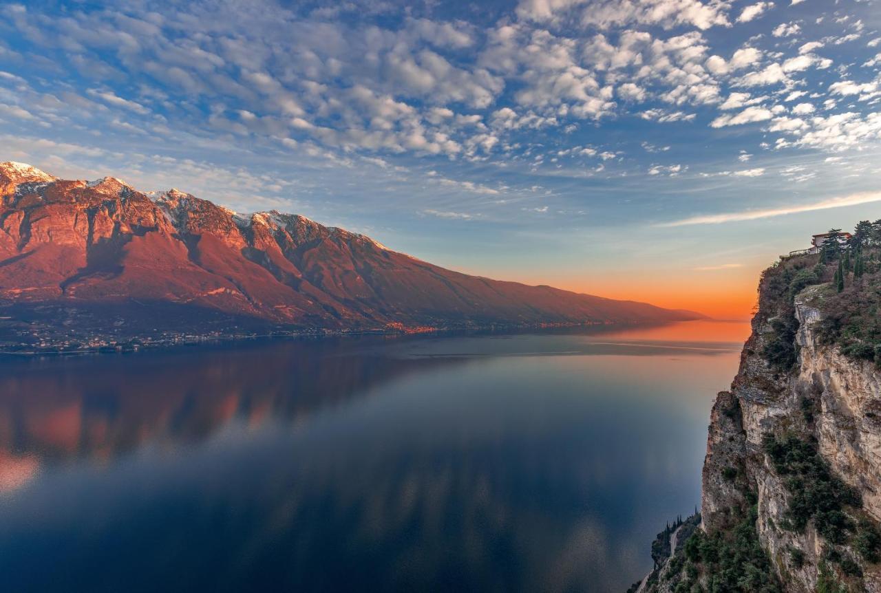 Piscina Panoramica - La Casa Volante Βίλα Soiano Del Lago Εξωτερικό φωτογραφία